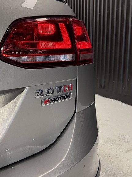 Volkswagen Golf Alltrack 12 of 30