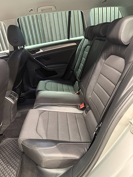 Volkswagen Golf Alltrack 30 of 30