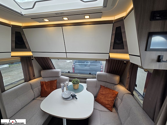 KABE ESTATE 470 GLE 12 of 30