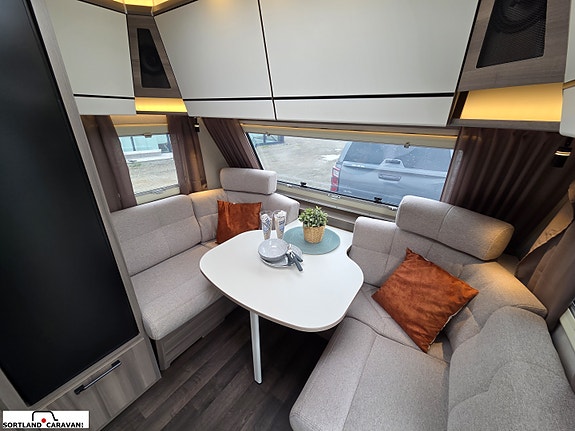 KABE ESTATE 470 GLE 9 of 30
