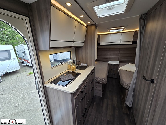 KABE ESTATE 470 GLE 13 of 30