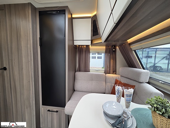 KABE ESTATE 470 GLE 10 of 30