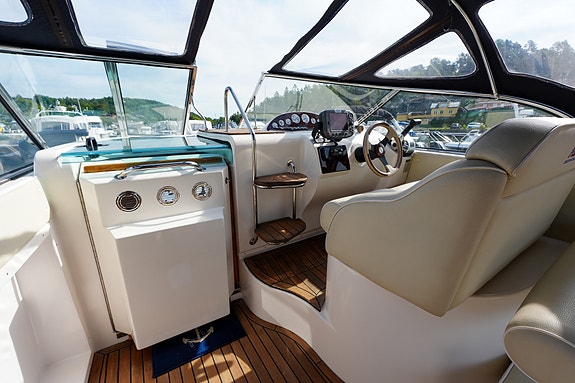 Fin Nordic Ocean Craft 28 m/ Mercruiser 320 hk diesel. Èn eier. Kun 567 timer! 21 of 30