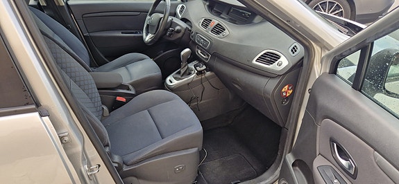 Renault Scenic III 8 of 16
