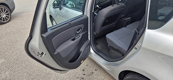 Renault Scenic III 13 of 16