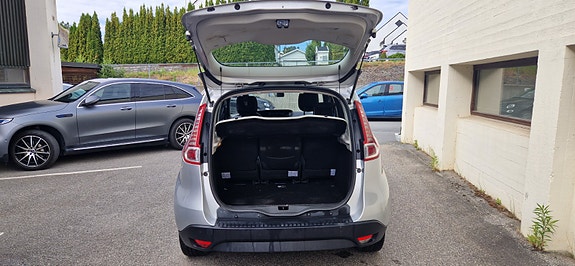Renault Scenic III 11 of 16