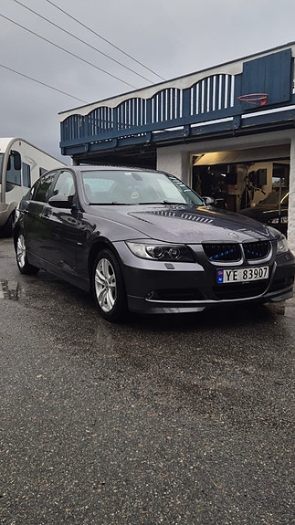 BMW 316i 2 of 30