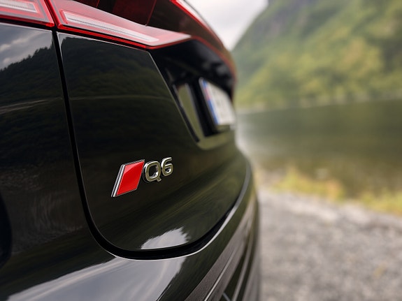 Audi Q6 e-tron 15 of 15
