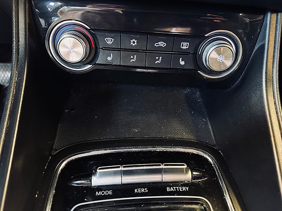 MG ZS EV 20 of 30
