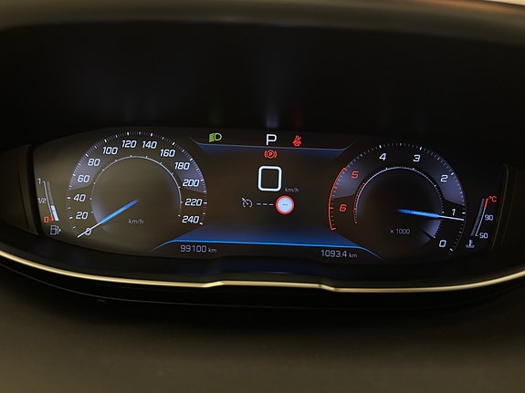 Peugeot 5008 15 of 28