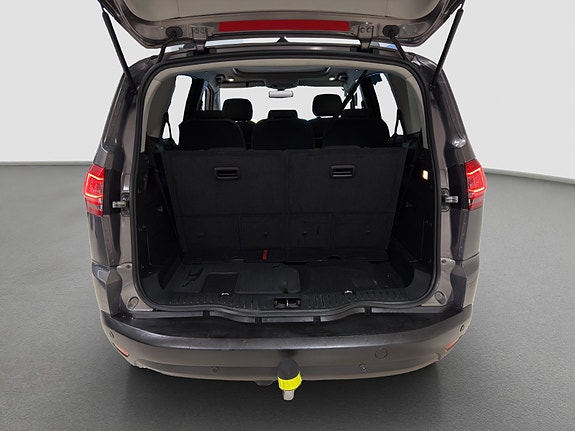 Ford S-MAX 8 of 30