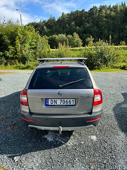 Skoda Octavia Scout 15 of 30