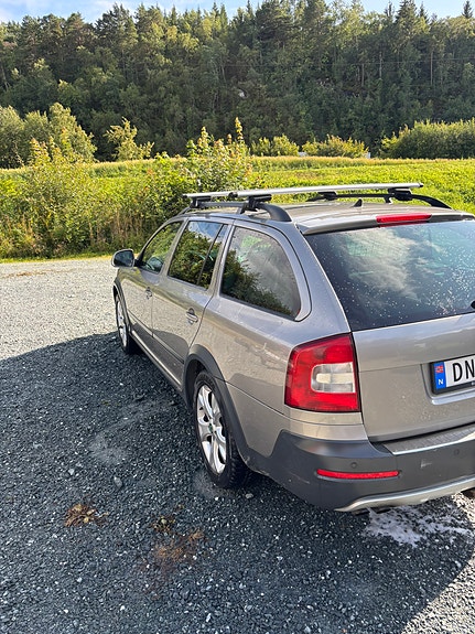 Skoda Octavia Scout 13 of 30