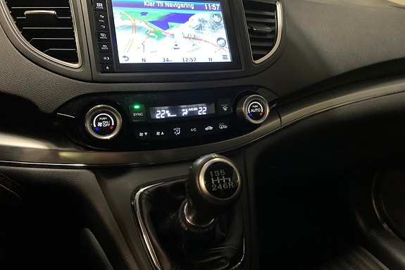 Honda CR-V 13 of 24