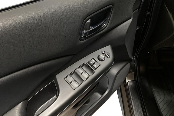 Honda CR-V 16 of 24