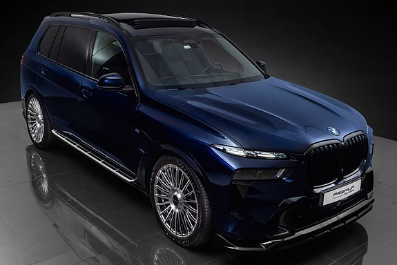 BMW X7 2 of 30