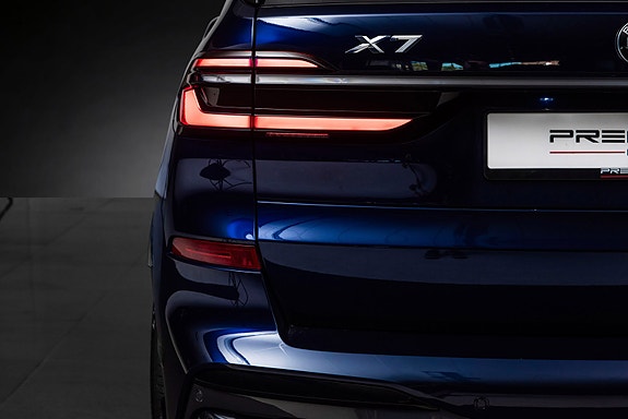 BMW X7 15 of 30