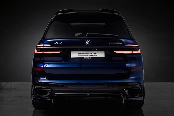 BMW X7 12 of 30