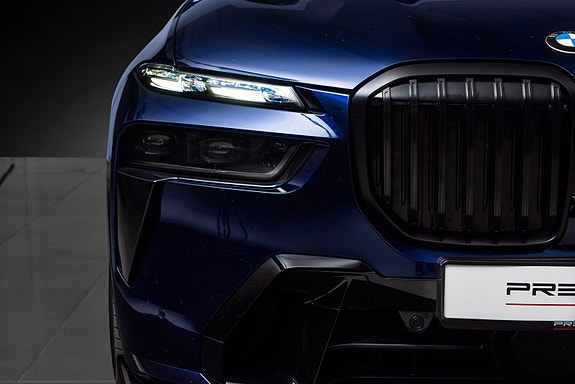 BMW X7 6 of 30