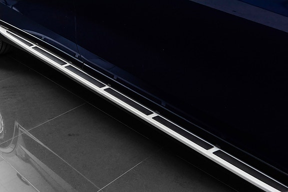 BMW X7 3 of 30
