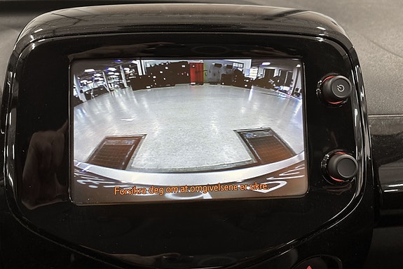 Toyota Aygo 28 of 30