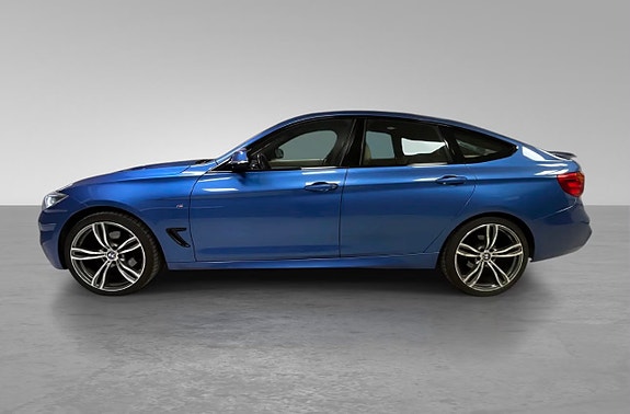 BMW 328i 2 of 30