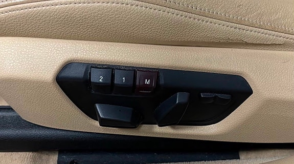 BMW 328i 5 of 30
