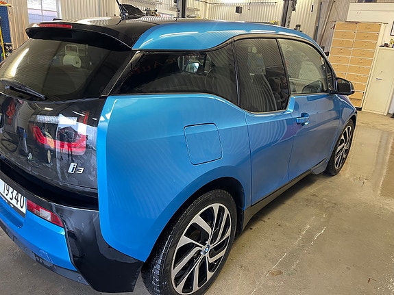 BMW i3 5 of 19