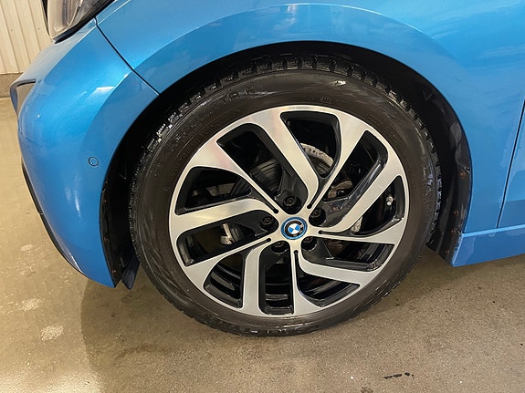BMW i3 9 of 19