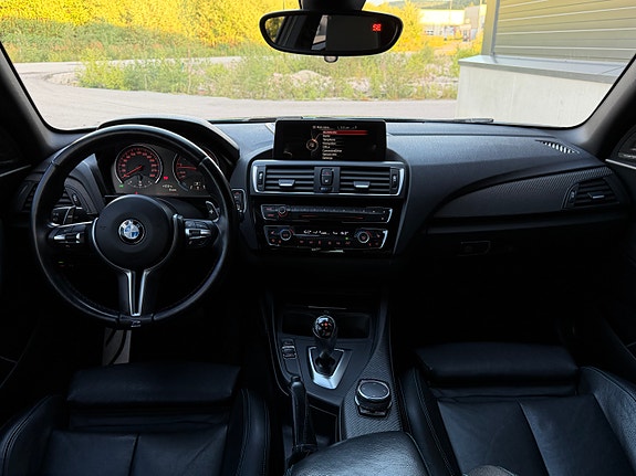 BMW M2 29 of 30