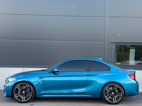BMW M2 6 of 30