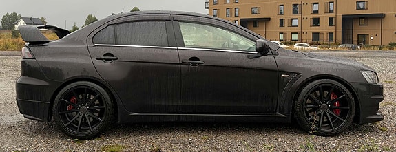 Mitsubishi Lancer 6 of 24