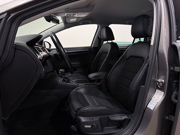 Volkswagen Golf Alltrack 15 of 30