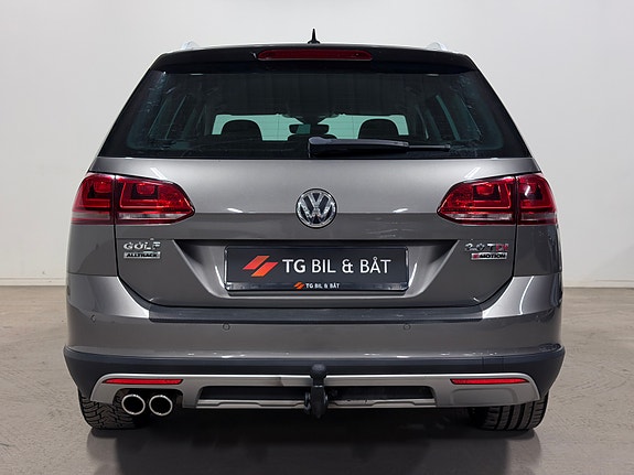 Volkswagen Golf Alltrack 6 of 30