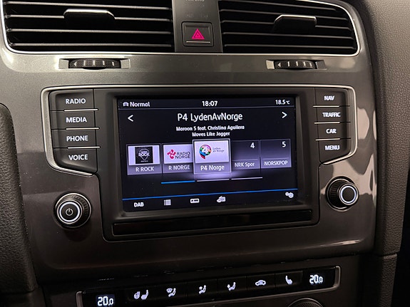 Volkswagen Golf Alltrack 28 of 30