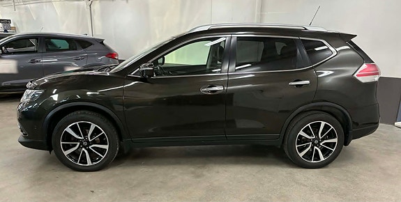 Nissan X-Trail 8 of 30