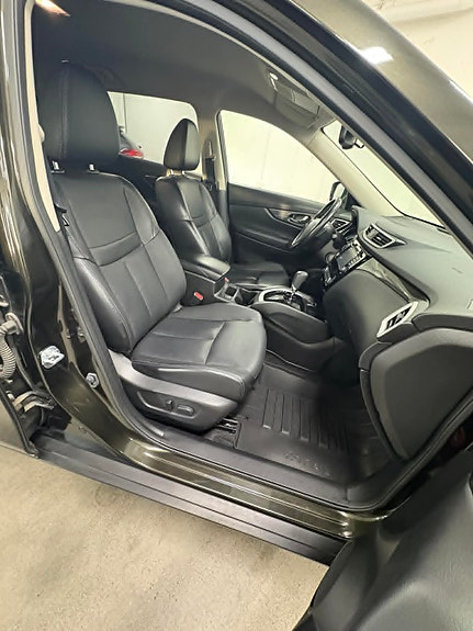 Nissan X-Trail 12 of 30
