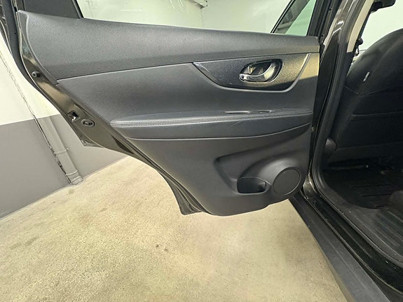 Nissan X-Trail 15 of 30