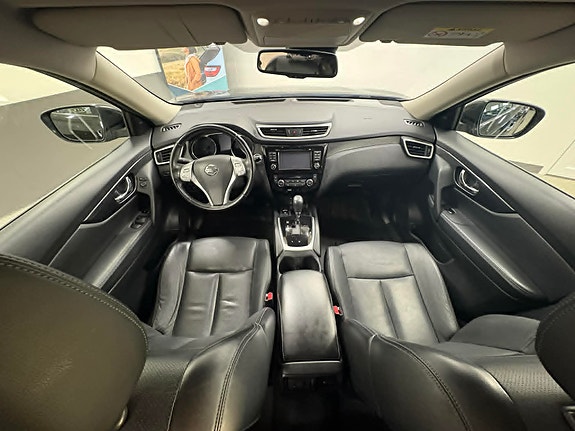 Nissan X-Trail 17 of 30