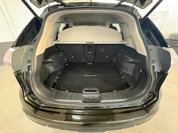 Nissan X-Trail 30 of 30