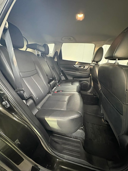 Nissan X-Trail 14 of 30