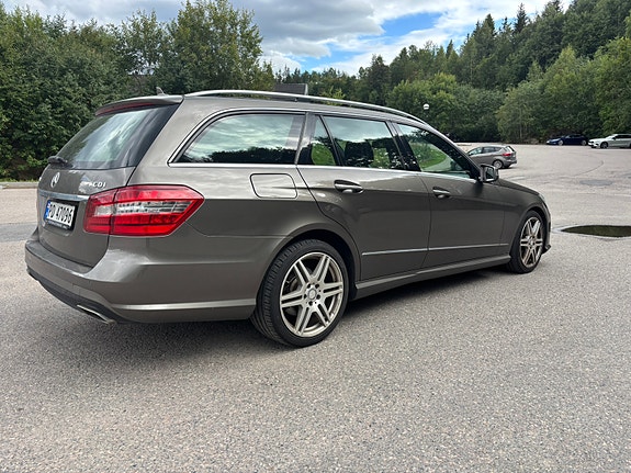 Mercedes-Benz E220 d 7 of 28