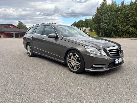Mercedes-Benz E220 d 10 of 28