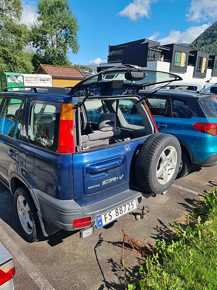 Honda CR-V 3 of 11