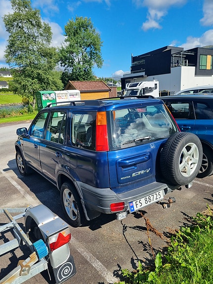 Honda CR-V 2 of 11