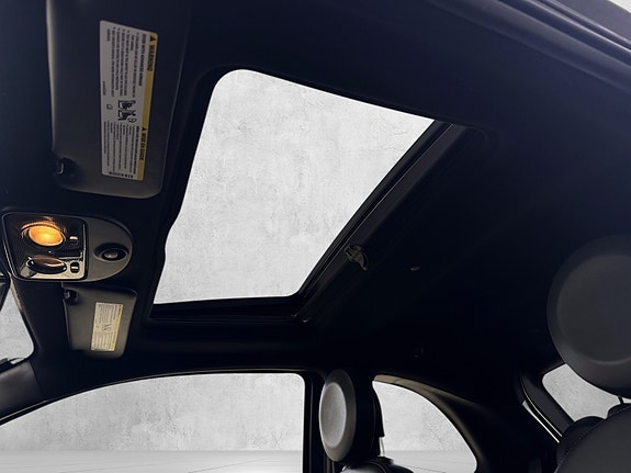 Fiat 500e 19 of 23