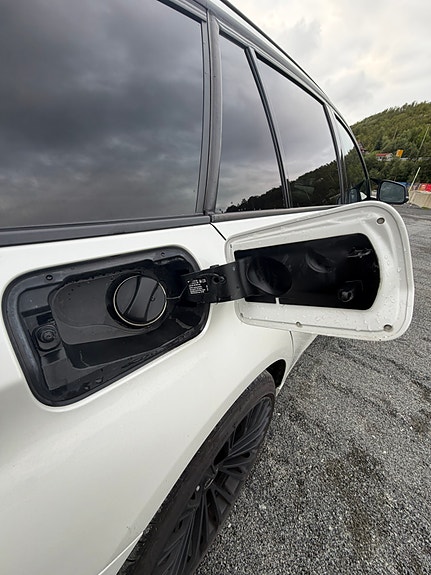 BMW 328i 23 of 28