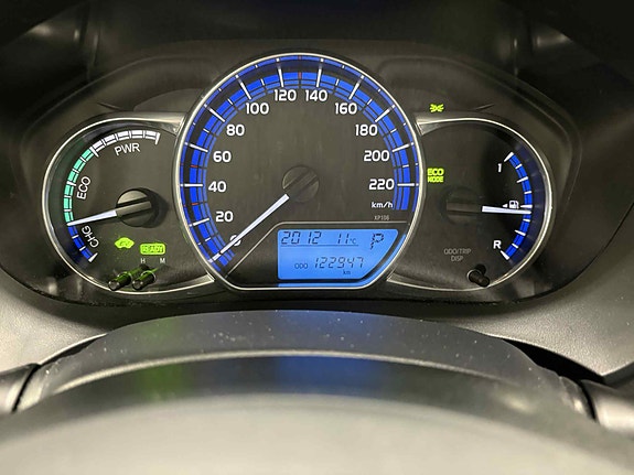 Toyota Yaris 21 of 30