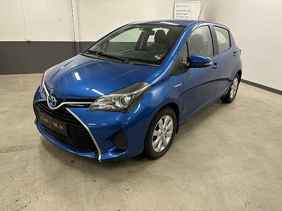 Toyota Yaris 9 of 30