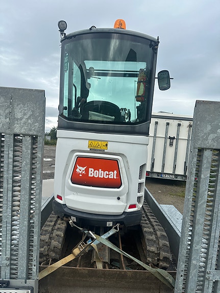 Bobcat E20z 17 of 24